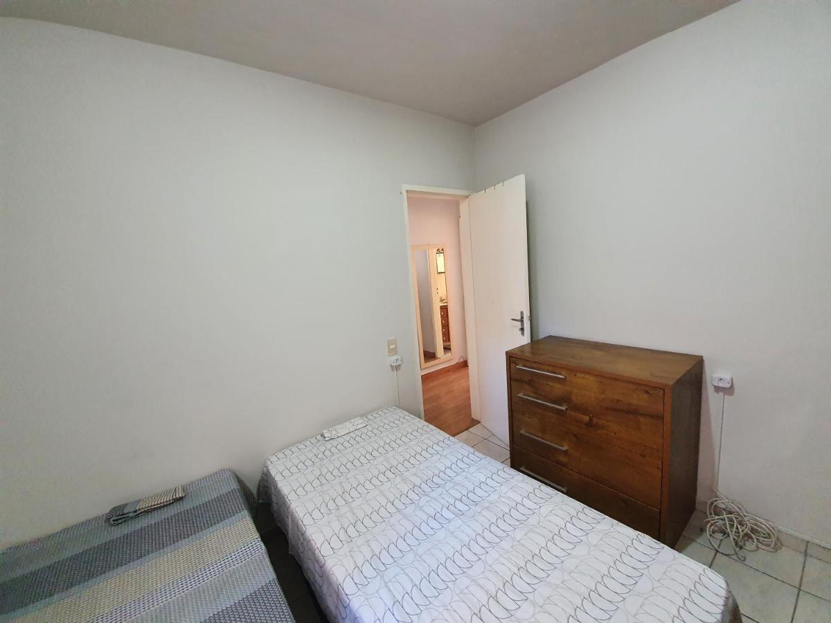 Apto Com Dois Quartos No Bairro De Jardim Camburi Apartment *