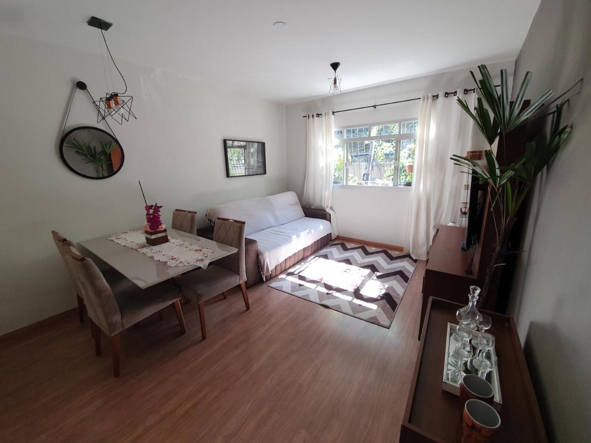 Apartment Apto Com Dois Quartos No Bairro De Jardim Camburi